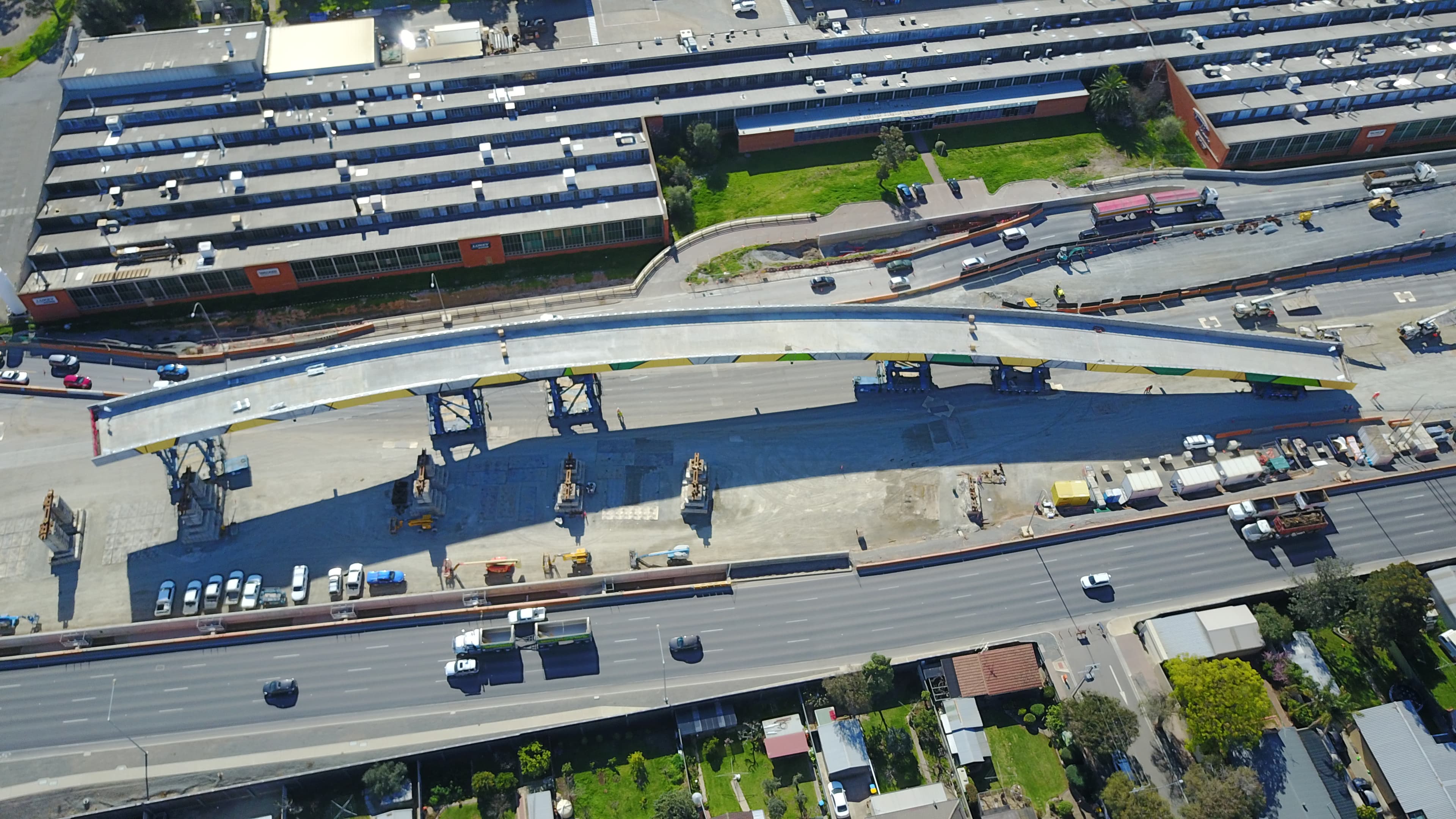 Bridge superstructure on SPMT at Gateway South Darlington